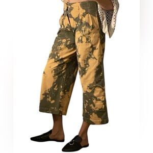 **SOLD** SUAY Sew Shop | Tortoise Shell Tie Dye wide-leg ankle-crop trousers